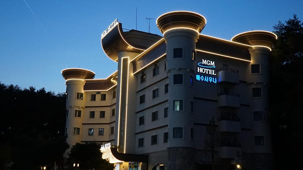 Mgm Hotel Gangneung Exterior foto